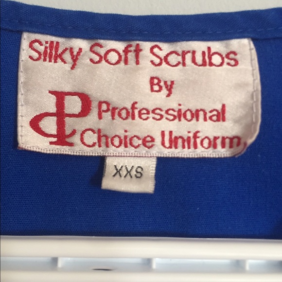 Scrub Top - Picture 2 of 2